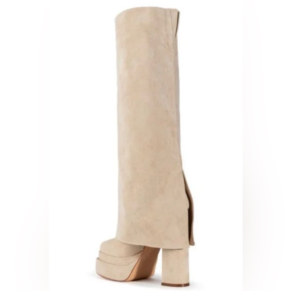 AZALEA WANG Invisible Fold Over Chunky Boot in Tan Suede faux - Picture 2 of 5